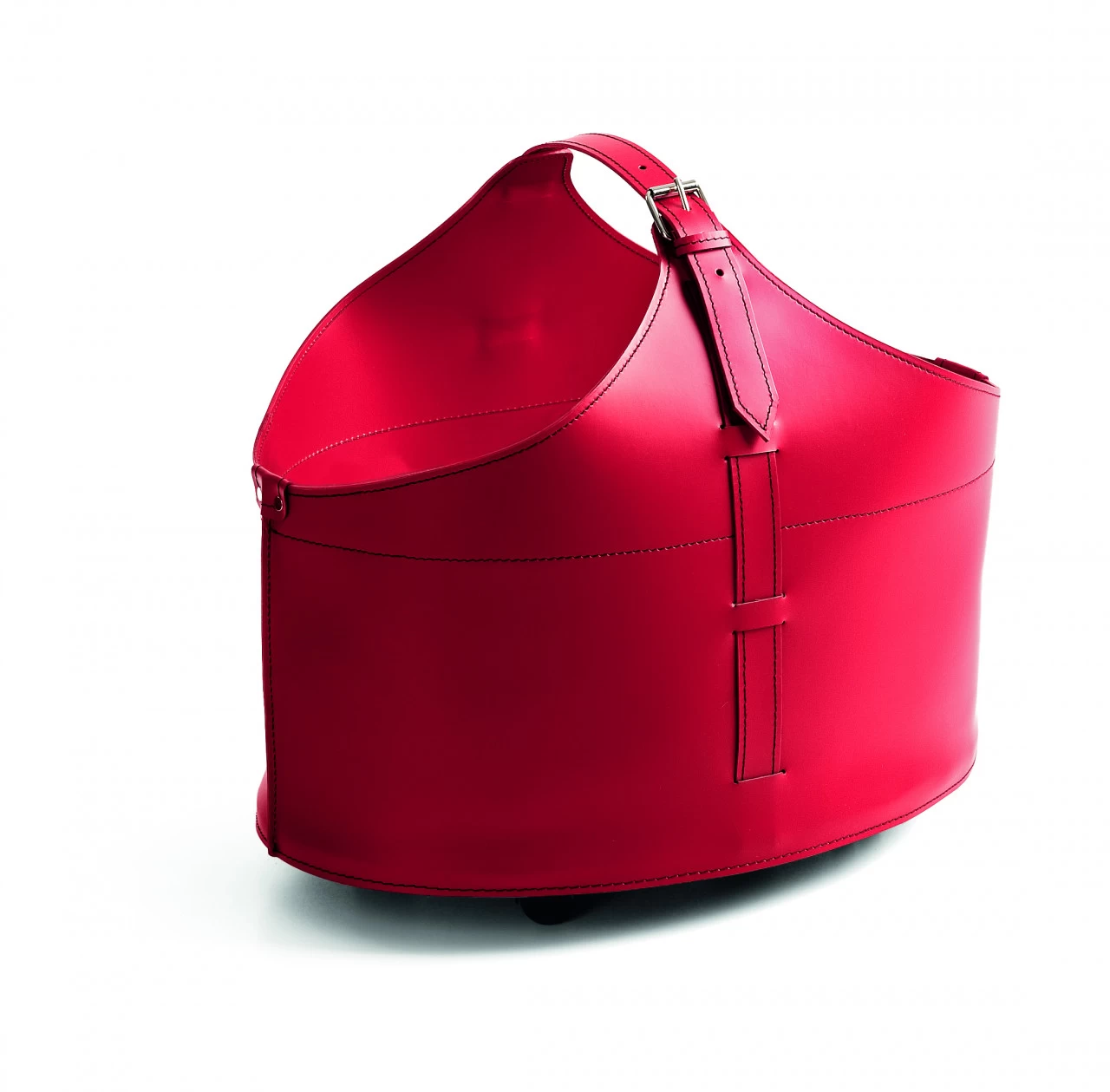 Designer Holzkorb Fabia Rot Aus Regeneriertem Leder Mit Rollen – Bild 2