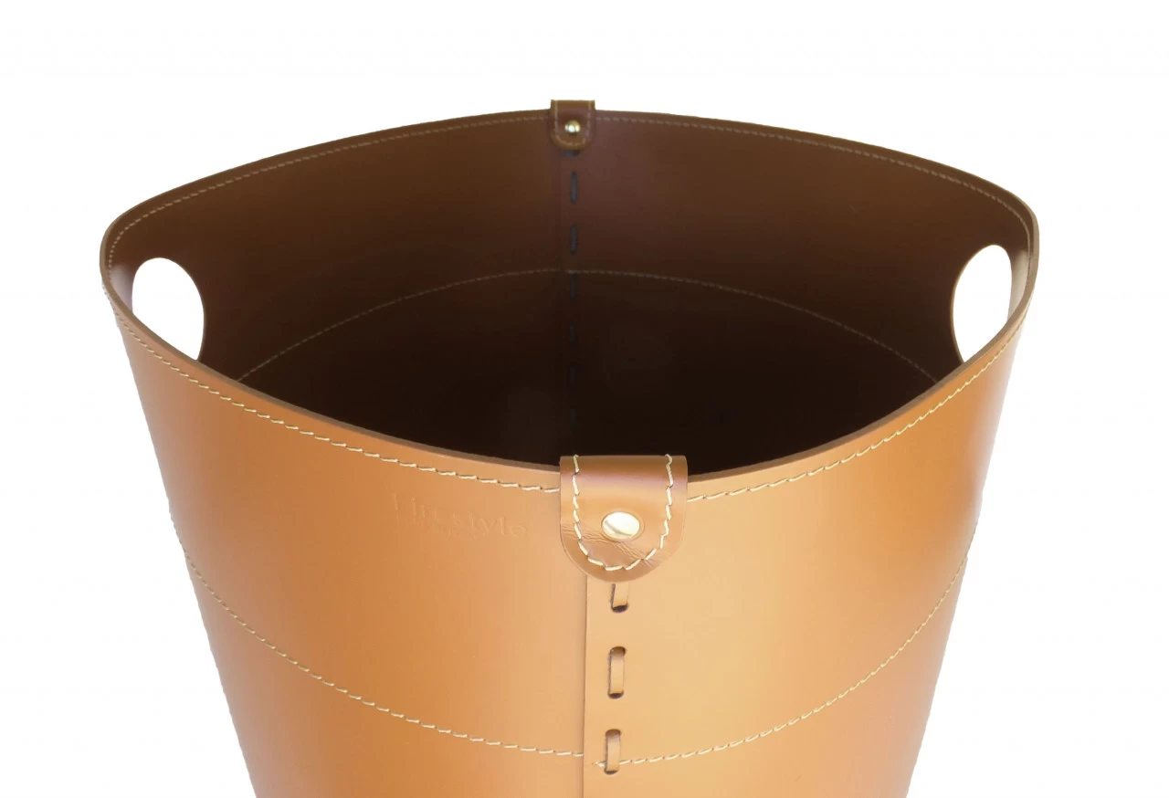 Giro Designer Holzkorb Braun Aus Regeneriertem Leder Mit Rollen – Bild 6