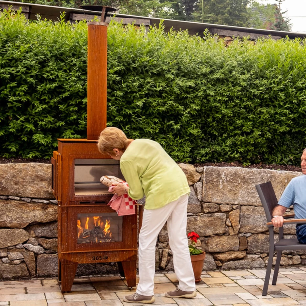 Gartenkamin ARVED Pizzaofen Backofen Cortenstahl – Bild 8