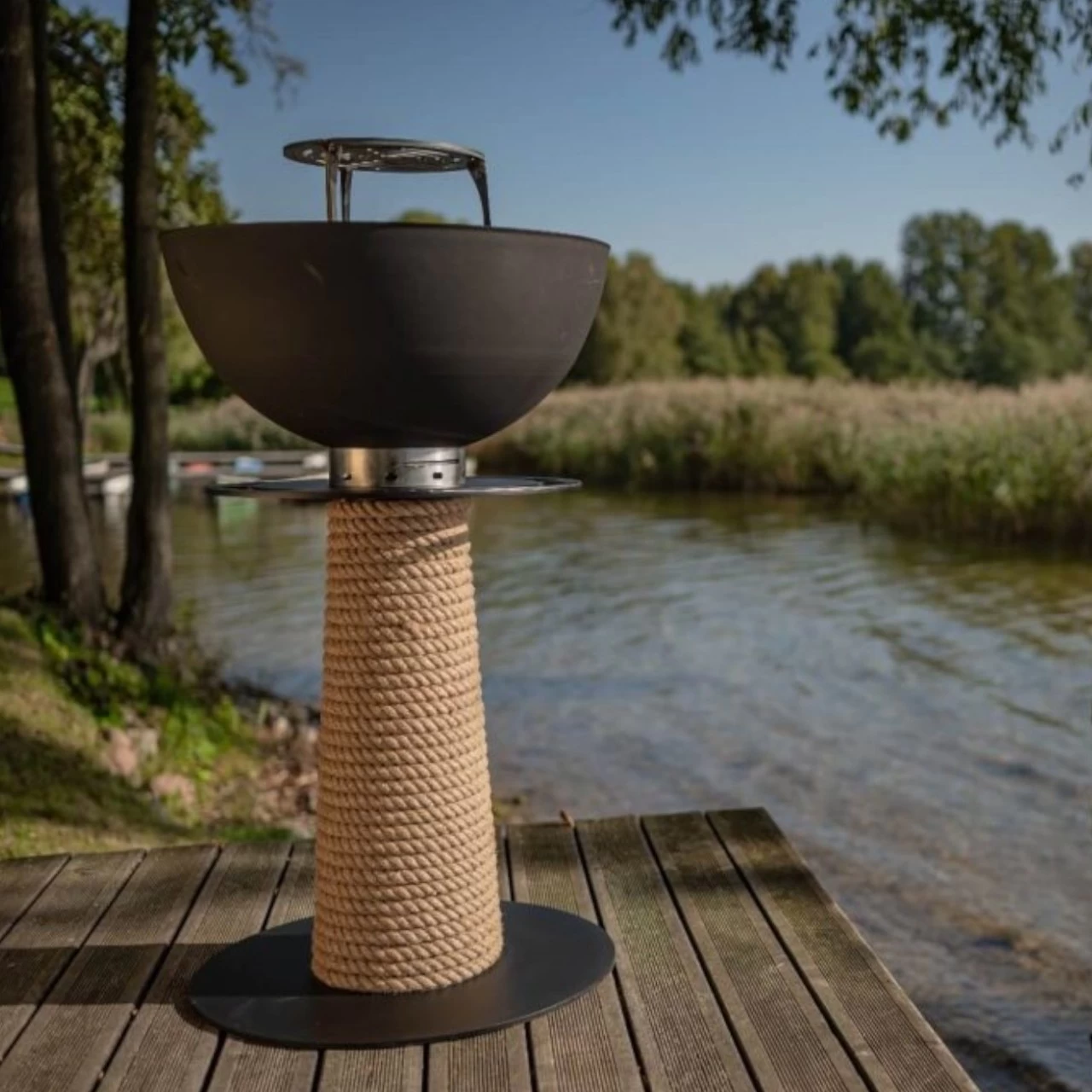 Juno 600 Gartenkamin Plancha Grill Schwarz – Bild 3