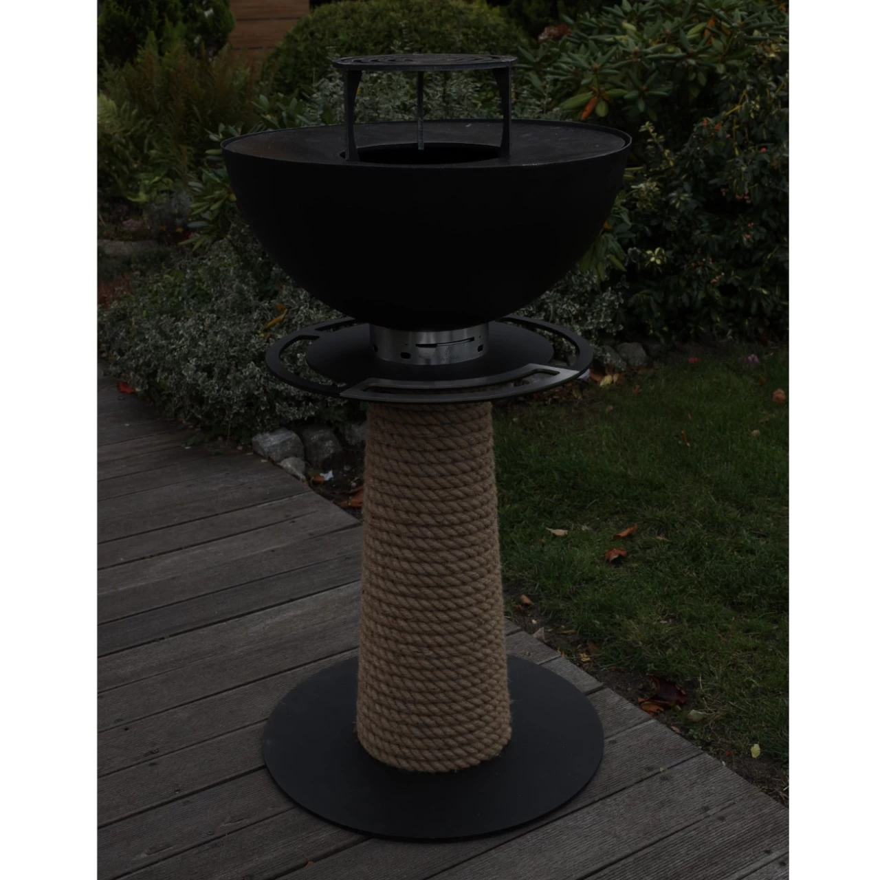 Juno 600 Gartenkamin Plancha Grill Schwarz – Bild 8