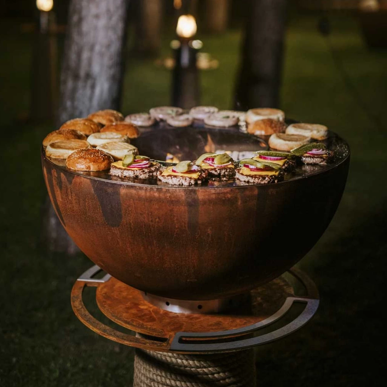 Juno 600 Gartenkamin Plancha Grill Cortenstahl – Bild 6