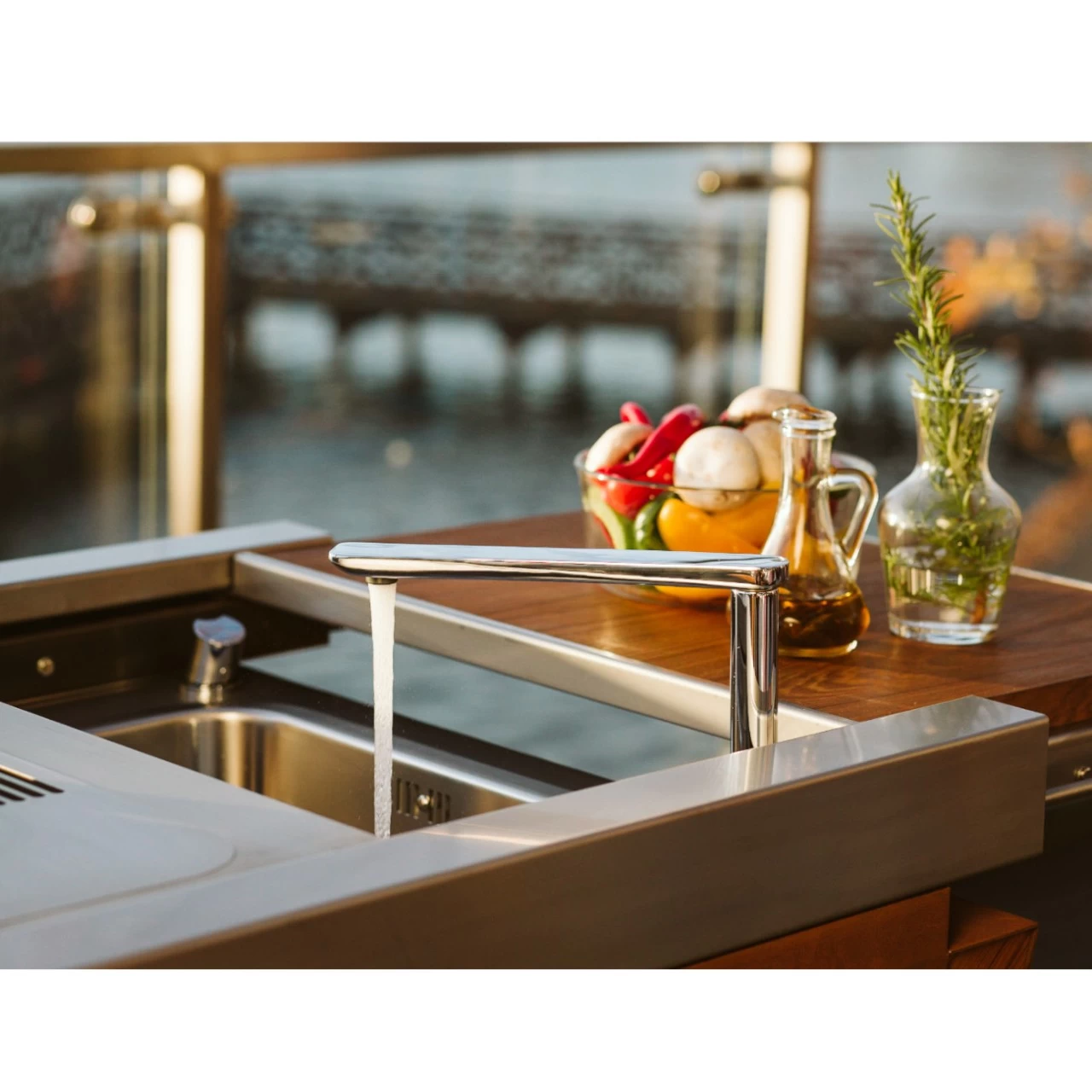 Narie Outdoor Kücheninsel Grill Schwarz – Bild 16