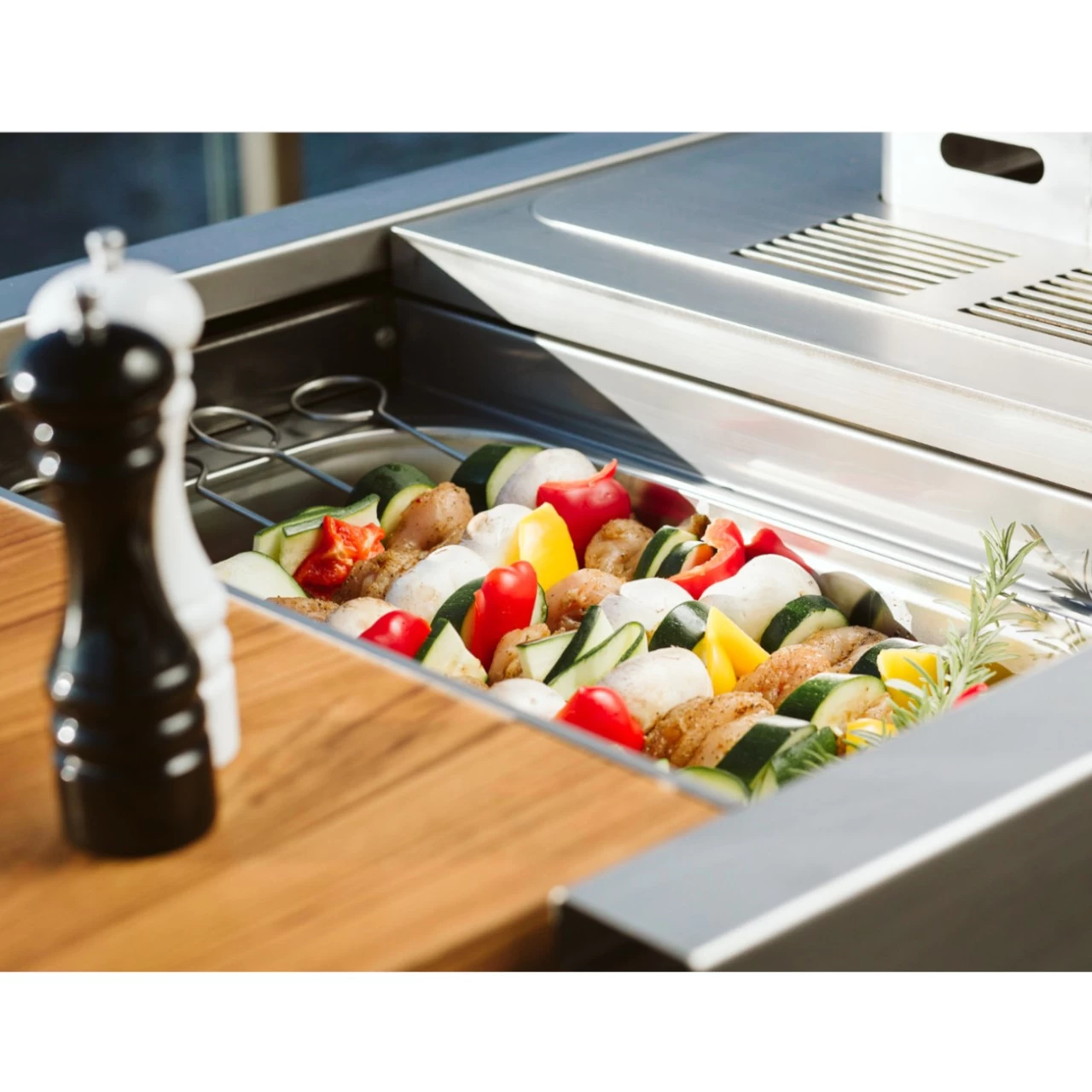 Narie Outdoor Kücheninsel Grill Schwarz – Bild 20