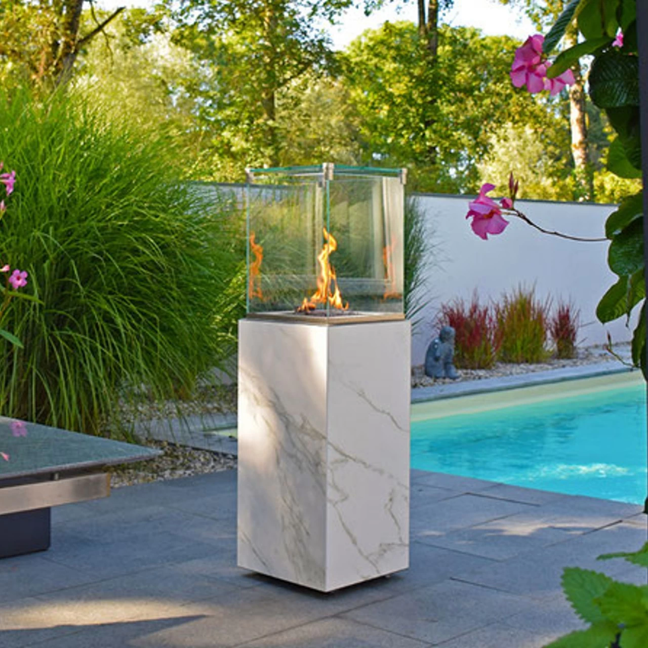 Neocube-o Calacatta Silk Terrassenstrahler / Heizstrahler – Bild 3